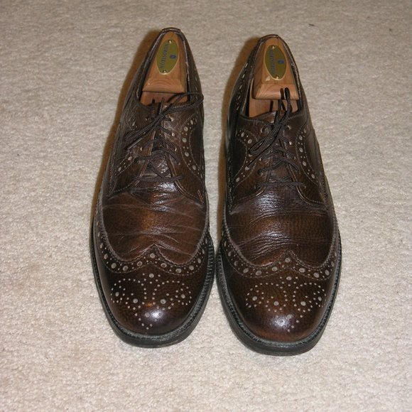 Eaton Vintage Brown Leather Medallion Wingtips 8D main image 10